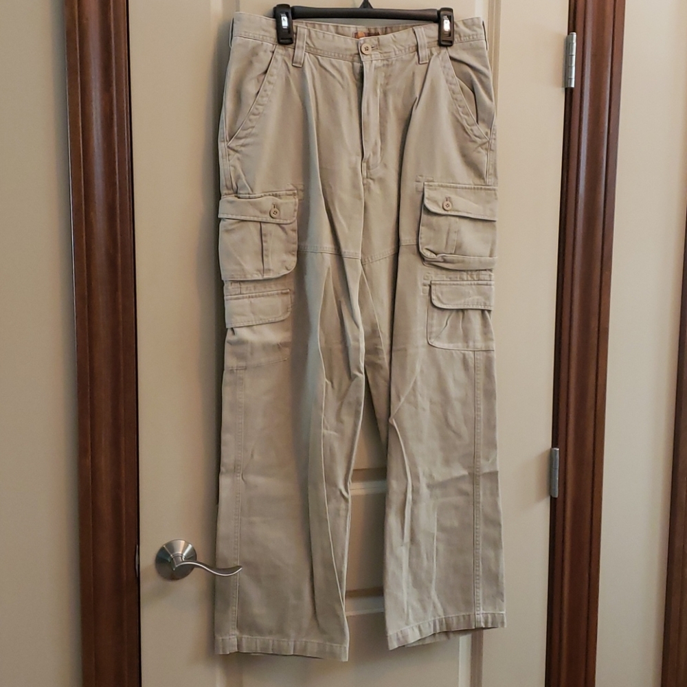 Size 34x32 Bass tan cargo pants
